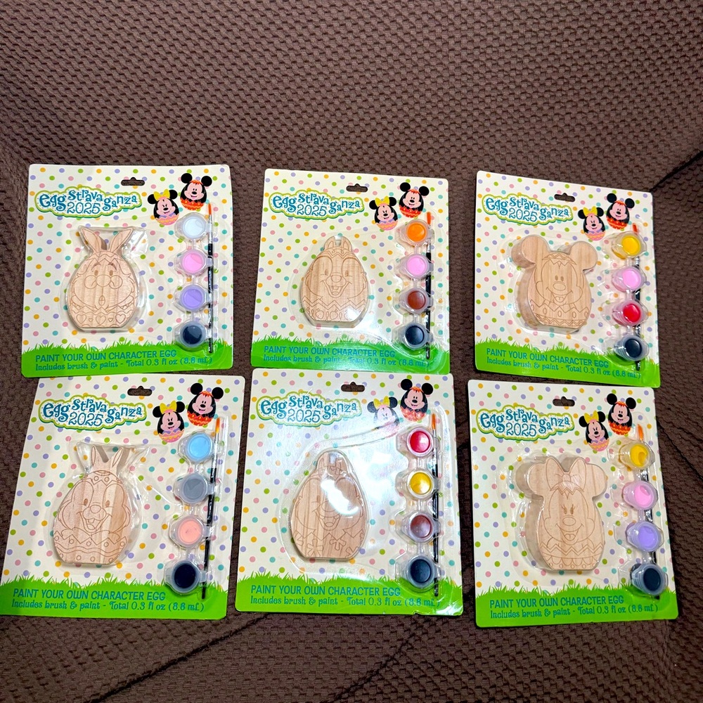 Disney Parks Wooden Easter Egg Eggstravaganza Mickey Minnie Chip & Dale Thumper